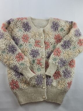 VTG 80s Floral Crochet Mohair Blend Knit Cardigan Sweater Pearl Buttons Pastel